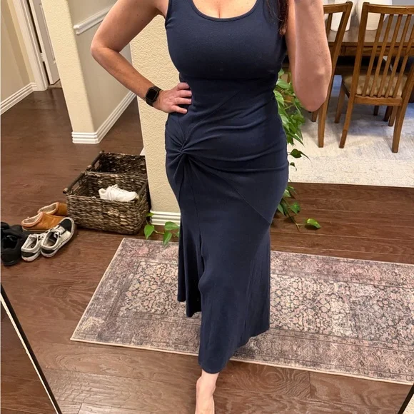 Anthropology Sundry Women's Navy Twist Front Maxi Dress 3(Large) - Picture 7 of 7